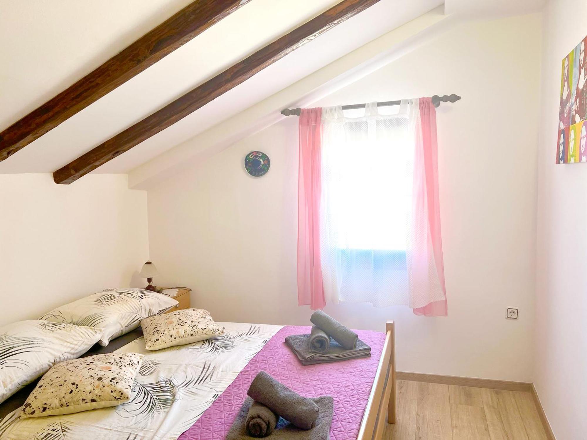 Apartments Ares 罗维尼 外观 照片