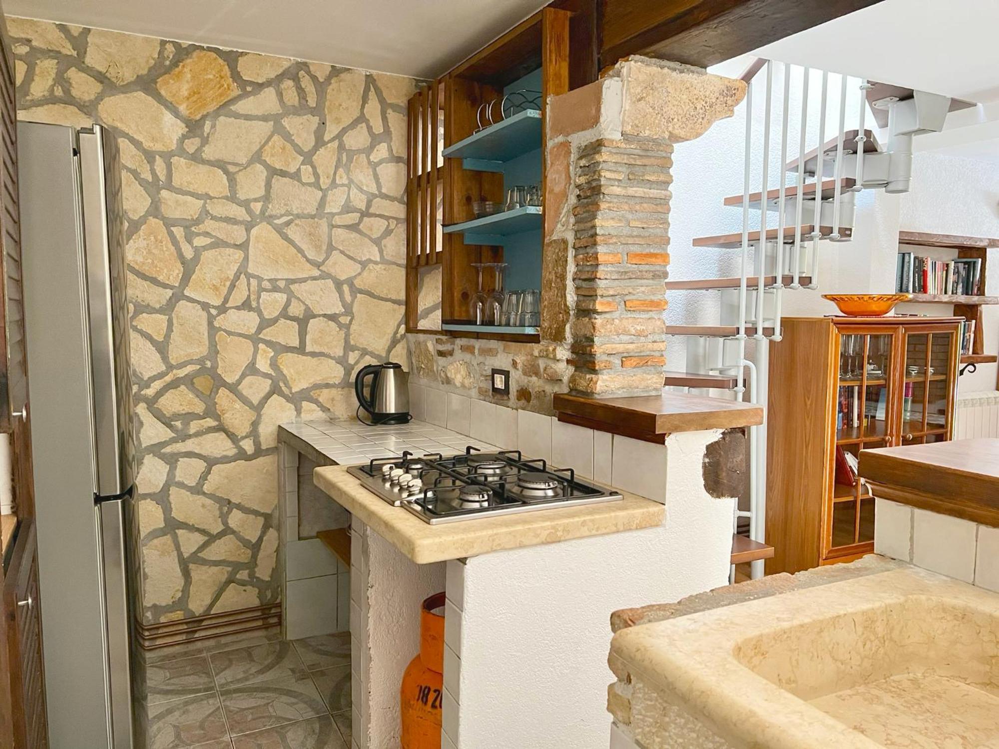 Apartments Ares 罗维尼 外观 照片