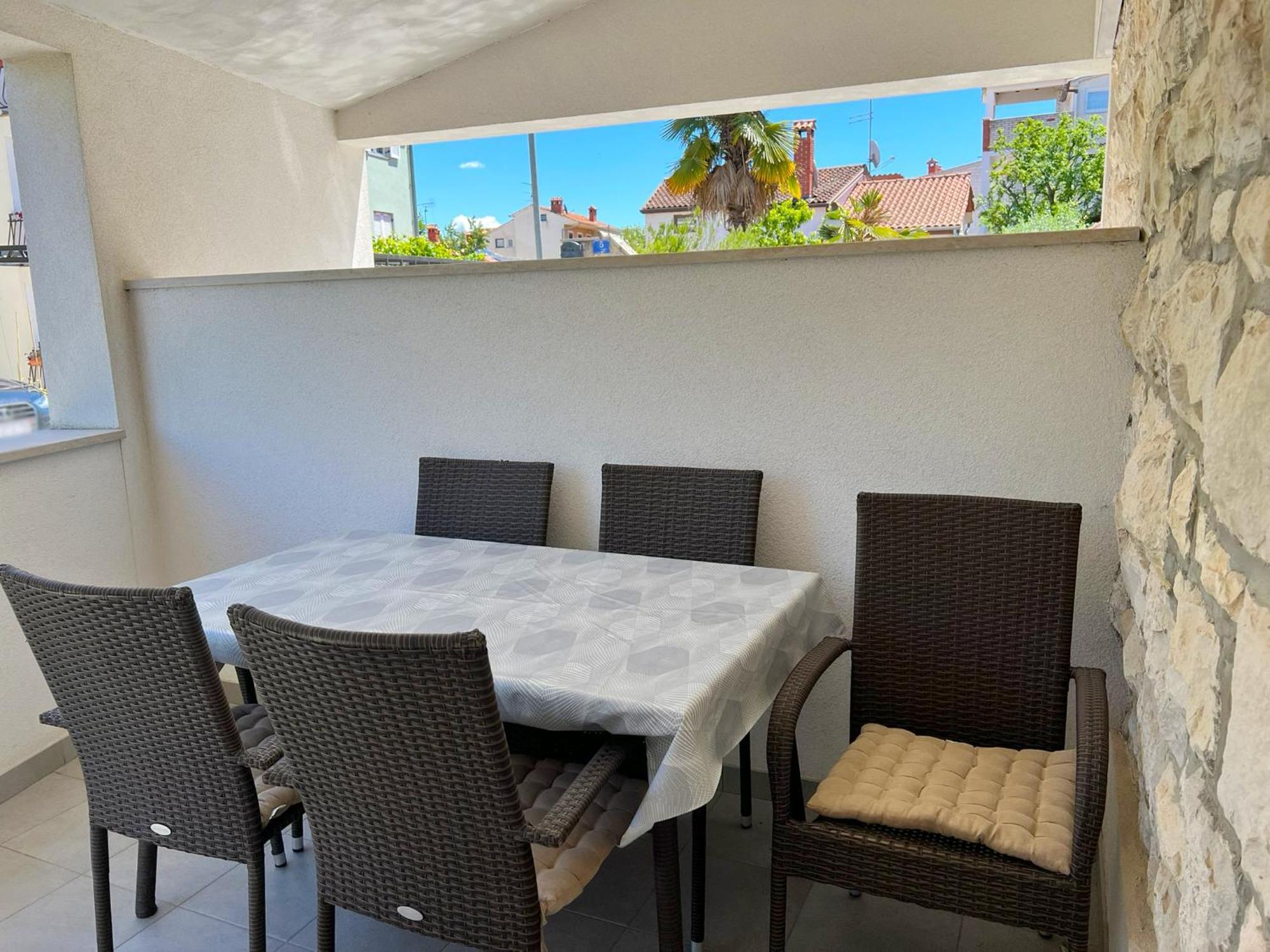 Apartments Ares 罗维尼 外观 照片